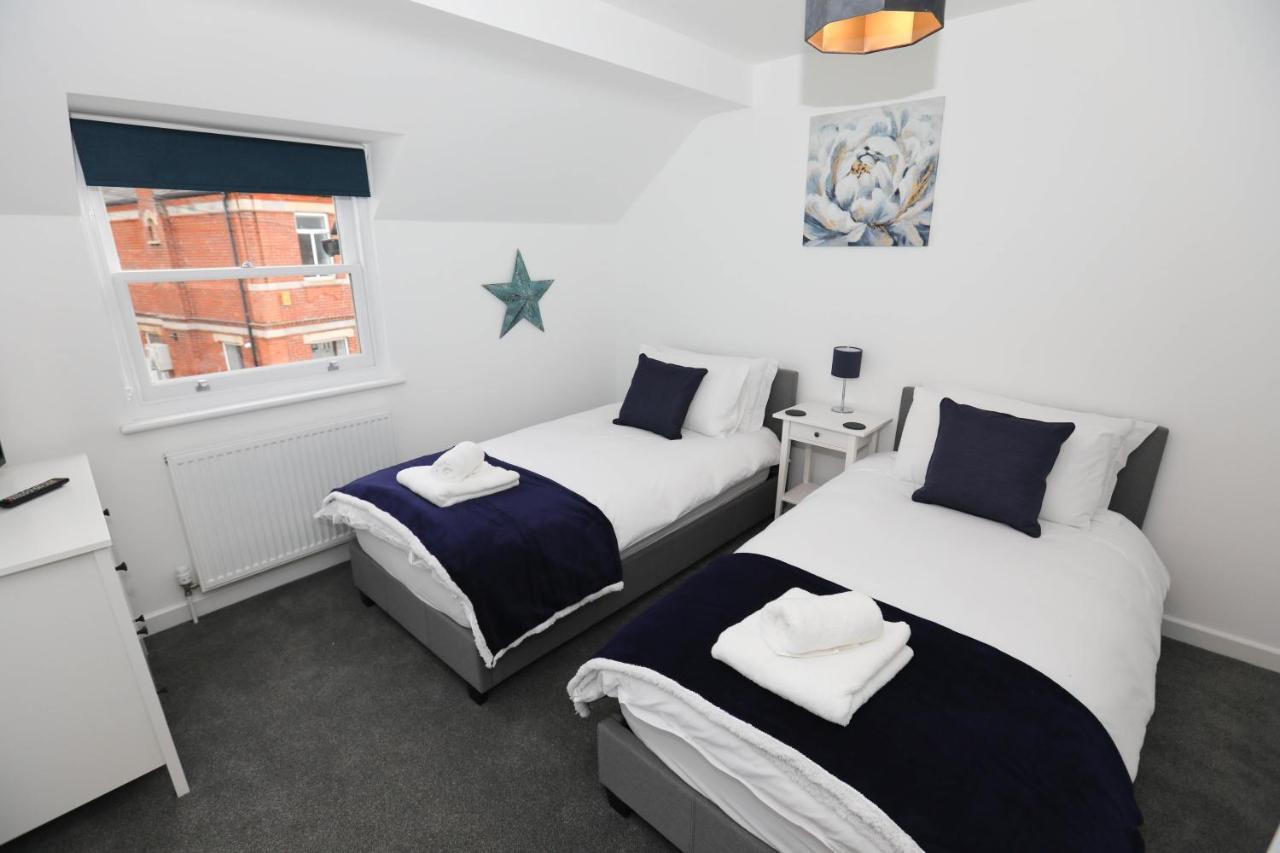 Exmouth - Apartment 2, Strand House - Modern 2 Bedroom Apartment, Perfect Location For Access To Beach & Town Centre - Sleeps 4 Guests - Hosted By Rentmyhouse Exterior photo